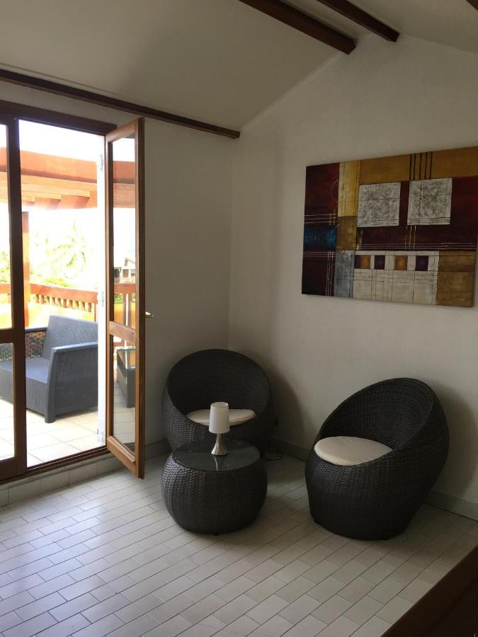Case Beaoel Saint-Gilles-les Bains Bagian luar foto